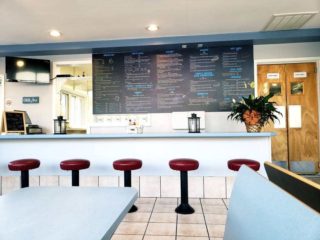 Mundos Cafe | restaurant | 240 Forest Ave, Amsterdam, NY 12010, USA | 5182122989 OR +1 518-212-2989