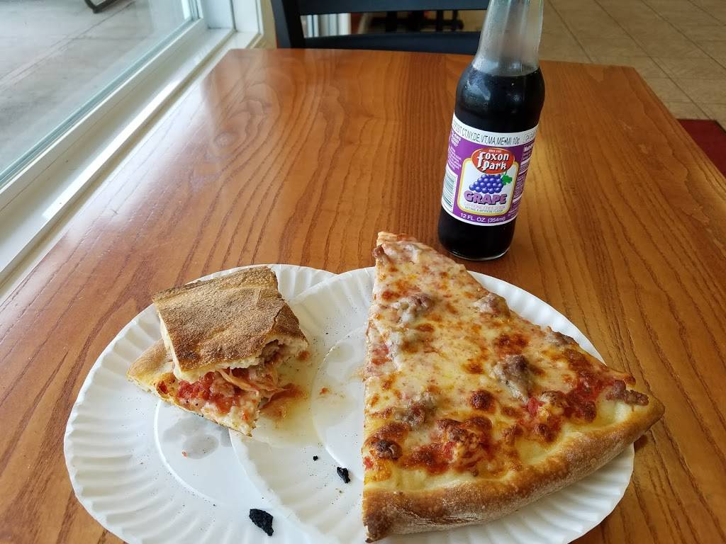 Toninos Pizzeria & Ristorante | restaurant | 3480 Whitney Ave, Hamden, CT 06518, USA | 2032488846 OR +1 203-248-8846