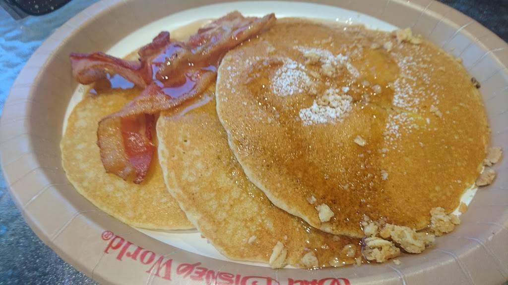 Spyglass Grill | restaurant | Walt Disney World Resort, 900 Cayman Way, Lake Buena Vista, FL 32830, USA | 4079343400 OR +1 407-934-3400