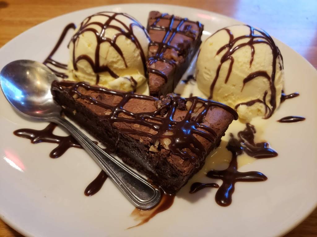 Applebees Grill + Bar | restaurant | 843 Lane Ave S, Jacksonville, FL 32205, USA | 9043785445 OR +1 904-378-5445