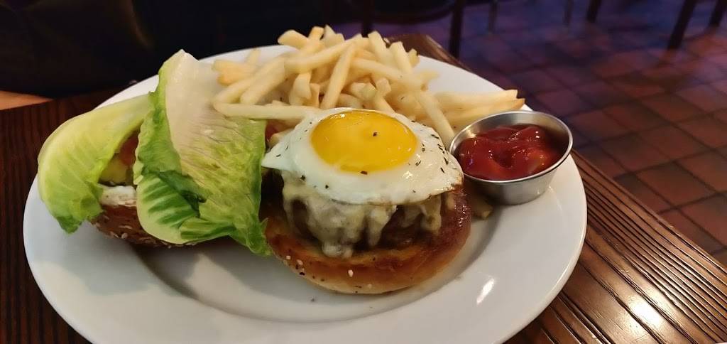 The Dark Horse Inn | restaurant | 942 Geneva Ave, San Francisco, CA 94112, USA | 4154695508 OR +1 415-469-5508