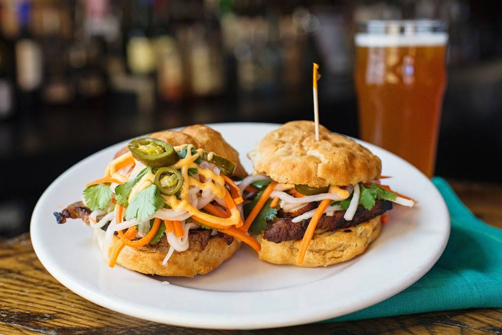 Bobarinos | night club | 20 Monroe Ave NW, Grand Rapids, MI 49503, USA | 6163562000 OR +1 616-356-2000