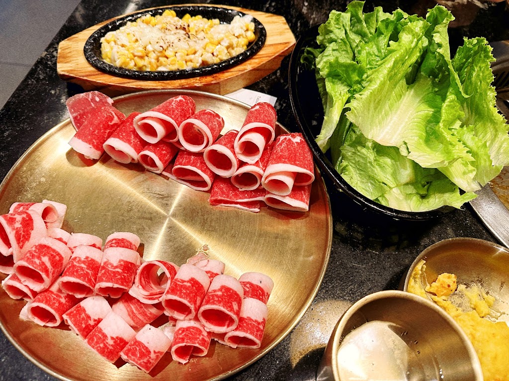 YakiniQ LV | restaurant | 2180 Third St, Livermore, CA 94550, USA | 9254937453 OR +1 925-493-7453