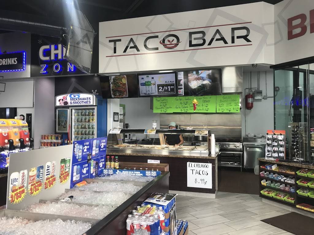 Tacos El Chilango Show | restaurant | 524 Pasadena Blvd, Pasadena, TX 77506, USA | 7134444292 OR +1 713-444-4292