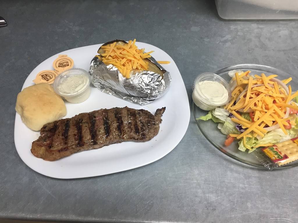 Old Town Bar & Grill, LLC | restaurant | 2312 South St, Lexington, MO 64067, USA | 6602592551 OR +1 660-259-2551