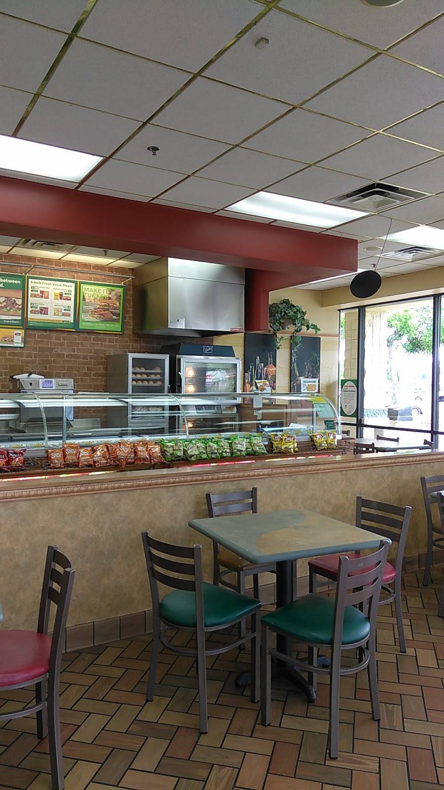 Subway | meal takeaway | 13212 E Colonial Dr, Orlando, FL 32826, USA | 4072737394 OR +1 407-273-7394
