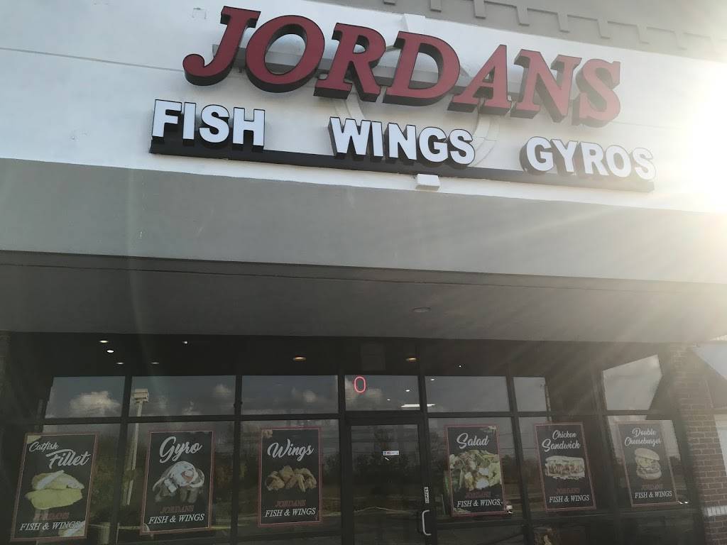 Jordans fish and chicken 96th | restaurant | 7035 E 96th St, Indianapolis, IN 46250, USA | 3175372528 OR +1 317-537-2528