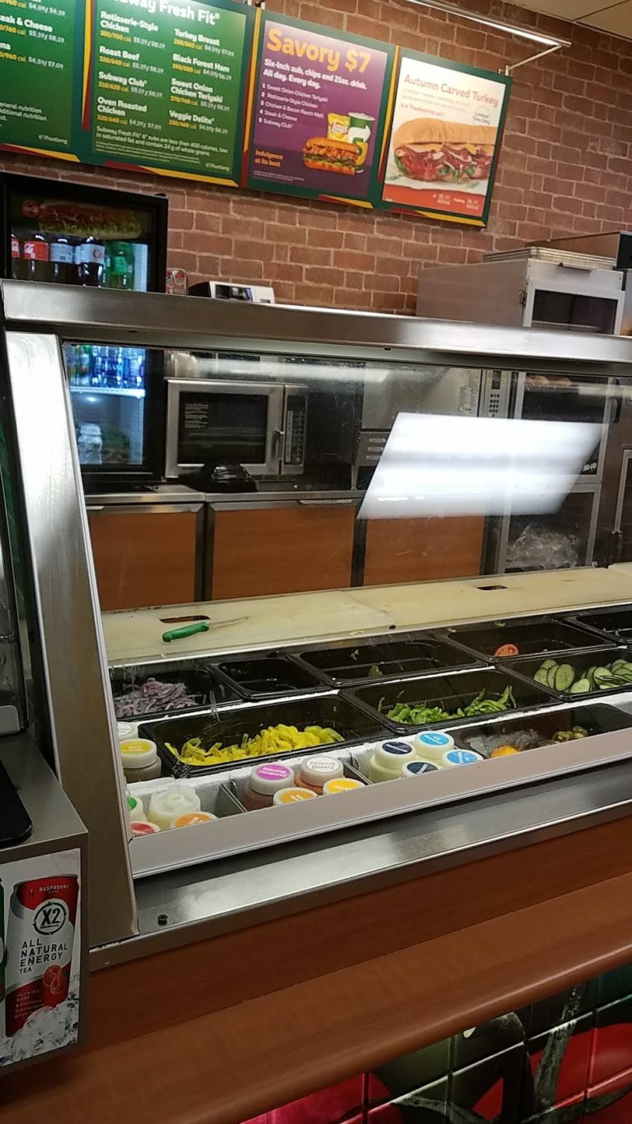 Subway Restaurants | restaurant | 3250 W Pleasant Run Rd Suite 110, Lancaster, TX 75146, USA | 9722301411 OR +1 972-230-1411