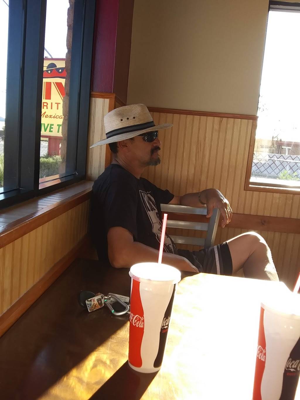 Viva Burrito Co | restaurant | 1372 W St Mary’s Rd, Tucson, AZ 85745, USA | 5206235211 OR +1 520-623-5211