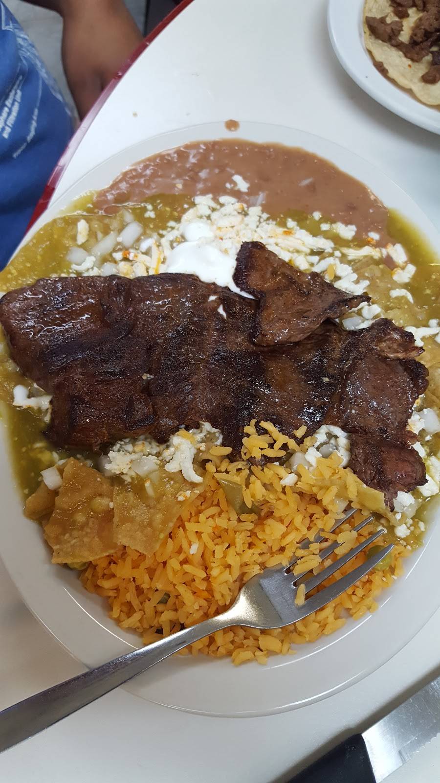 La Fuente | restaurant | 3640w W 59th St, Chicago, IL 60629, USA | 7735821665 OR +1 773-582-1665