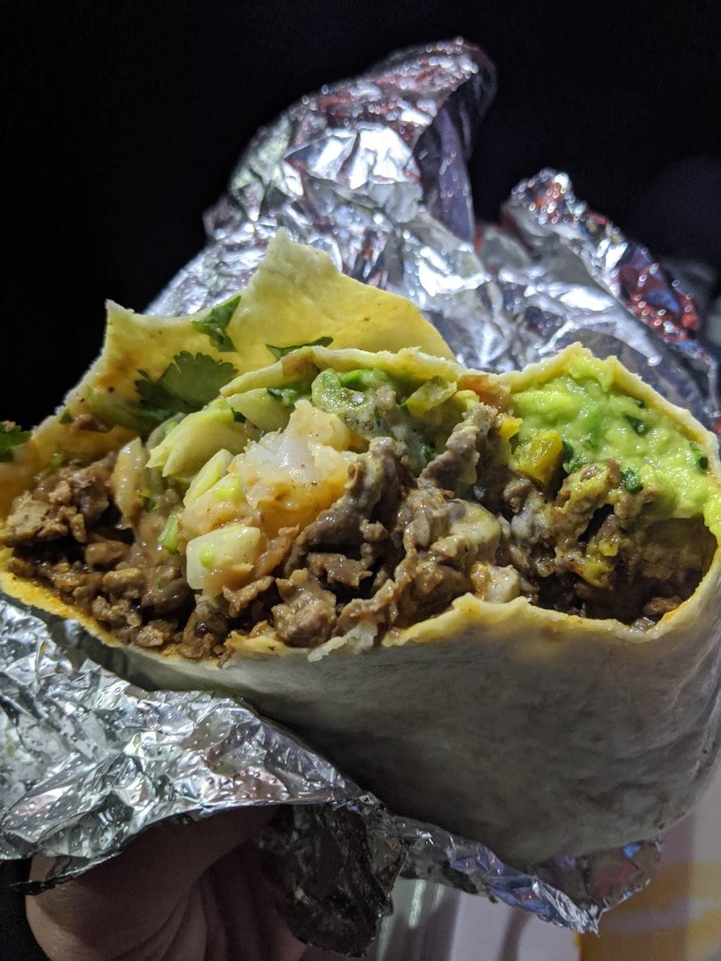 Mama Lillys | restaurant | 5512 Leavenworth Rd, Kansas City, KS 66104, USA | 9132585469 OR +1 913-258-5469