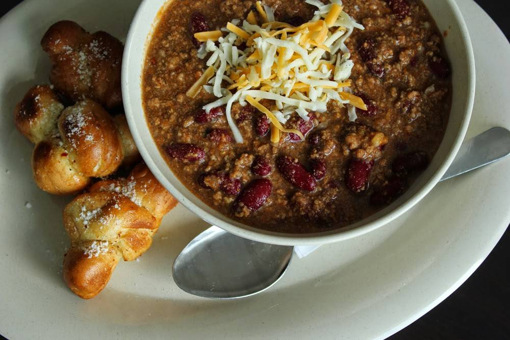 Pats Pizza & Pasta | restaurant | 4735, 1111 Ingleside Ave, Gwynn Oak, MD 21207, USA | 4107442211 OR +1 410-744-2211