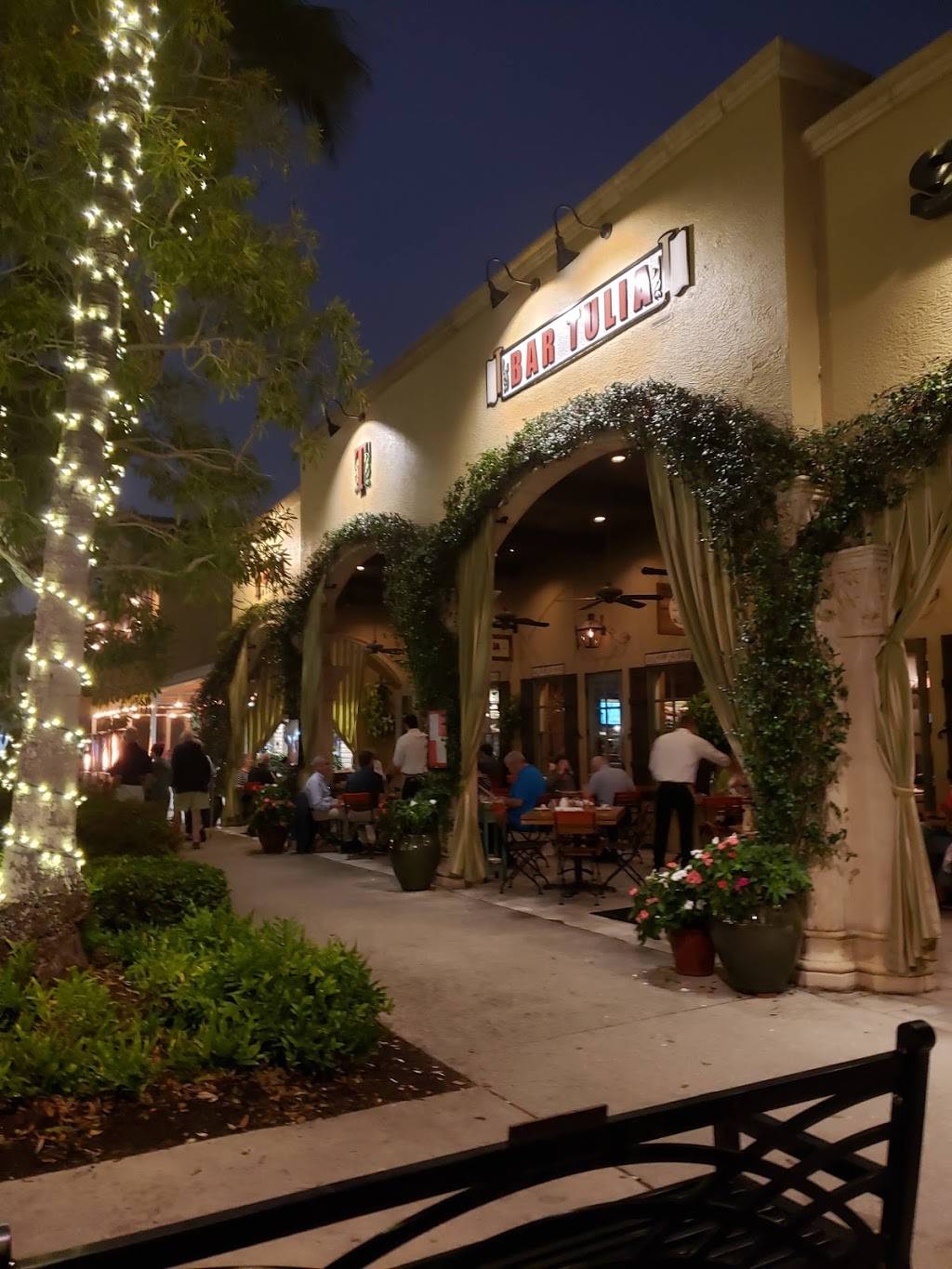 Bar Tulia | restaurant | 462 5th Ave S, Naples, FL 34105, USA | 2392287606 OR +1 239-228-7606