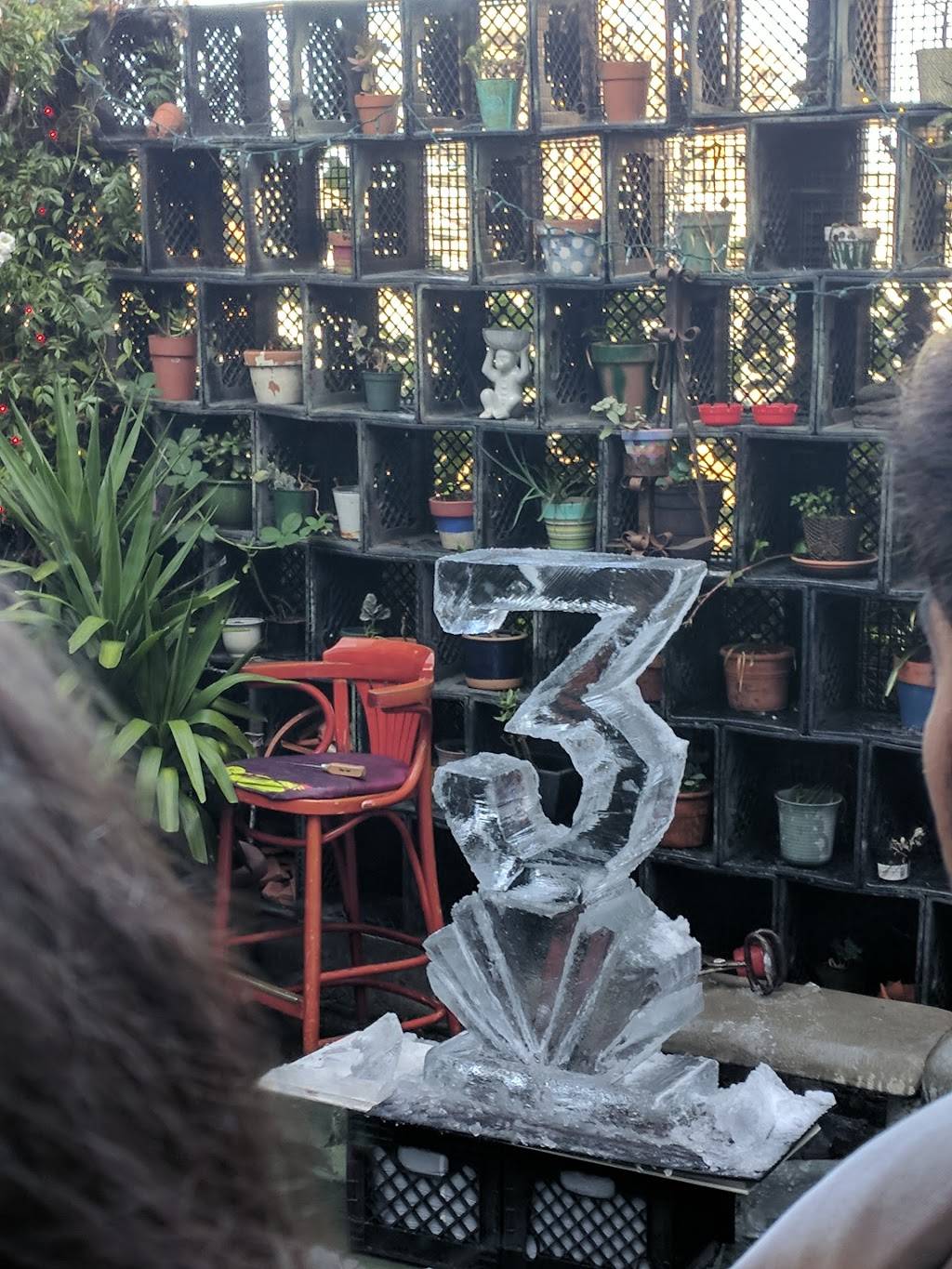 Bottom of the Hill | restaurant | 1233 17th St, San Francisco, CA 94107, USA | 4156264455 OR +1 415-626-4455