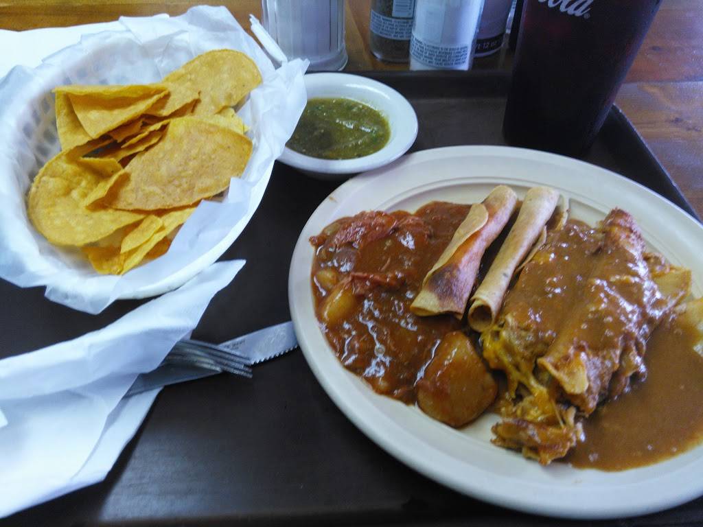 Los Lupes Dallas | restaurant | 1400 North, S Riverfront Blvd, Dallas, TX 75207, USA | 2149393725 OR +1 214-939-3725