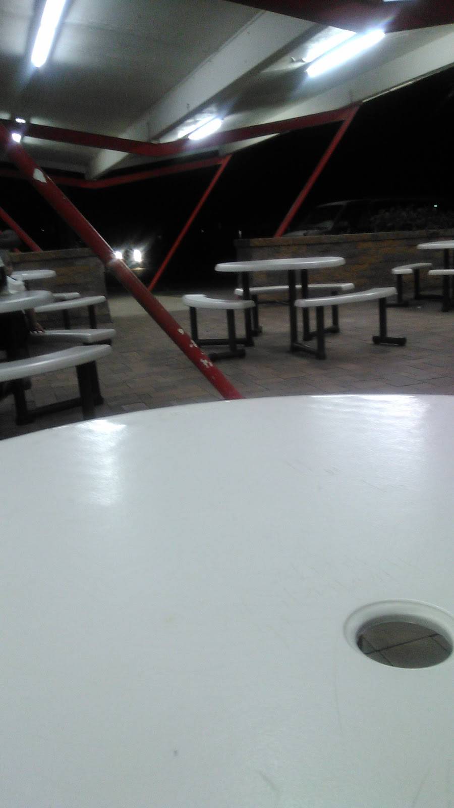 Pirates Fish & Chips | restaurant | 818 N Pinal Ave, Casa Grande, AZ 85122, USA | 5208362646 OR +1 520-836-2646