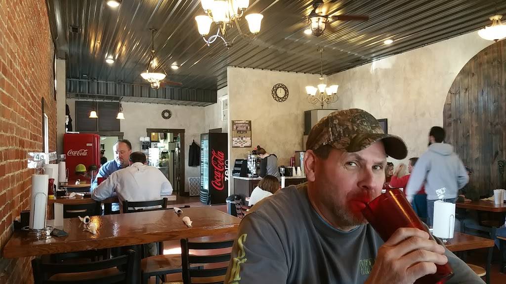 The Mill Street Grille | restaurant | 111 Mill St, Loogootee, IN 47553, USA | 8122955800 OR +1 812-295-5800