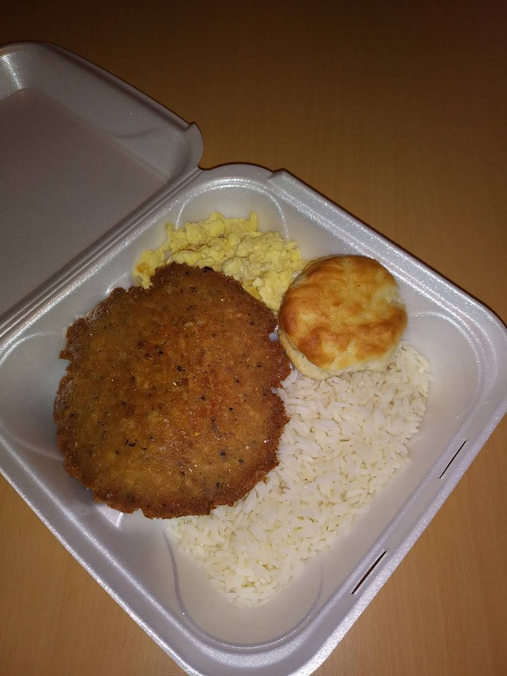 Clorays Cafe | restaurant | 2530 Bessemer Super Hwy, Bessemer, AL 35020, USA | 2052307903 OR +1 205-230-7903