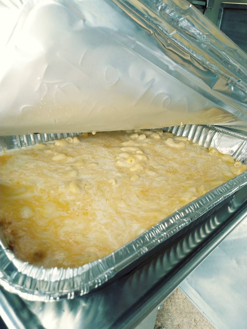 R.W.B Bar-B.Q. | restaurant | 3514 Ellwood Rd Suite 1, New Castle, PA 16101, USA | 7247302433 OR +1 724-730-2433