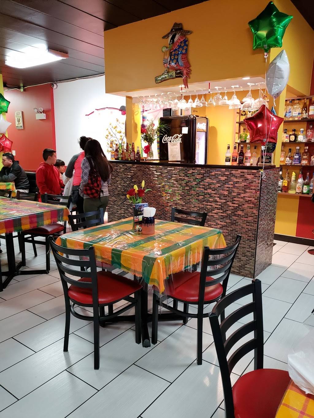 Qsazon Mexican Restaurant | restaurant | 8451 S Pulaski Rd, Chicago, IL 60652, USA | 7734240438 OR +1 773-424-0438