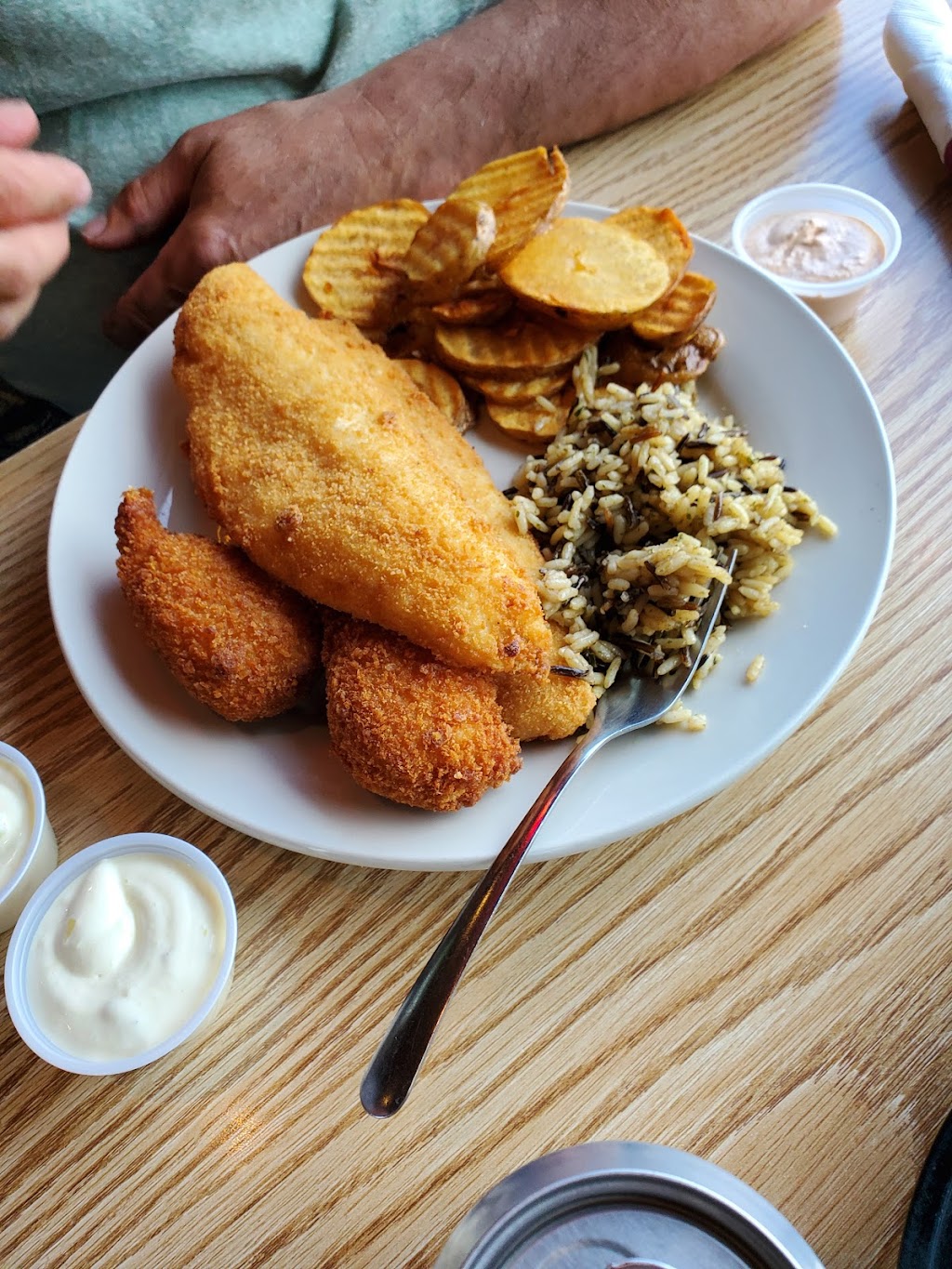 Sodak Shores | restaurant | 13514 Sodak Rd, Wilmot, SD 57279, USA | 6059384825 OR +1 605-938-4825