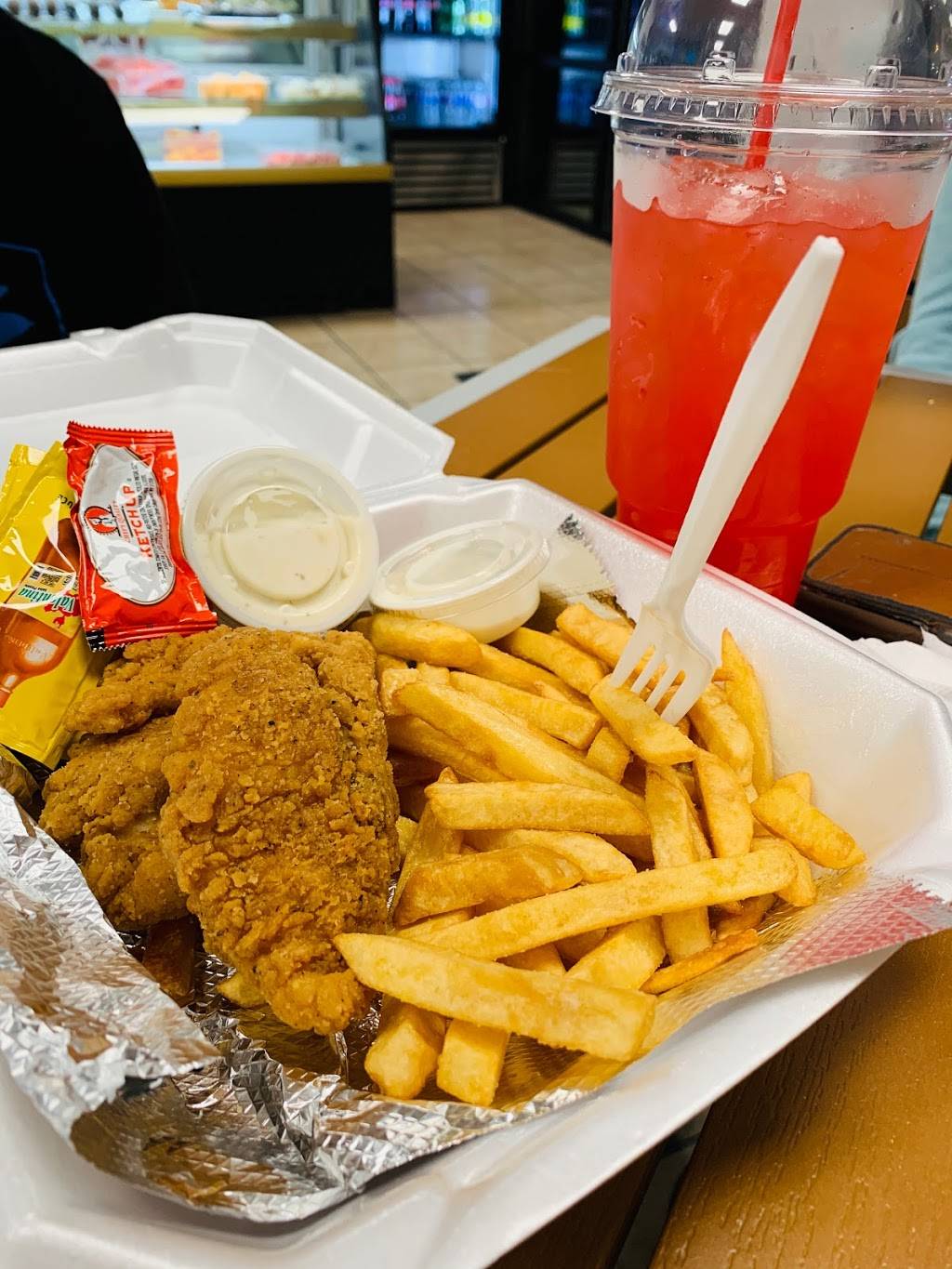 The Ice Cream Bar | restaurant | 200 W Cartwright Rd, Mesquite, TX 75149, USA | 2142807422 OR +1 214-280-7422