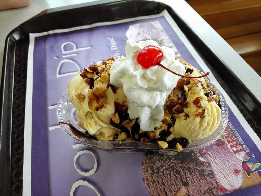 Braums Ice Cream & Burger Restaurant | restaurant | 4717 E 51st St, Tulsa, OK 74135, USA | 9184927089 OR +1 918-492-7089