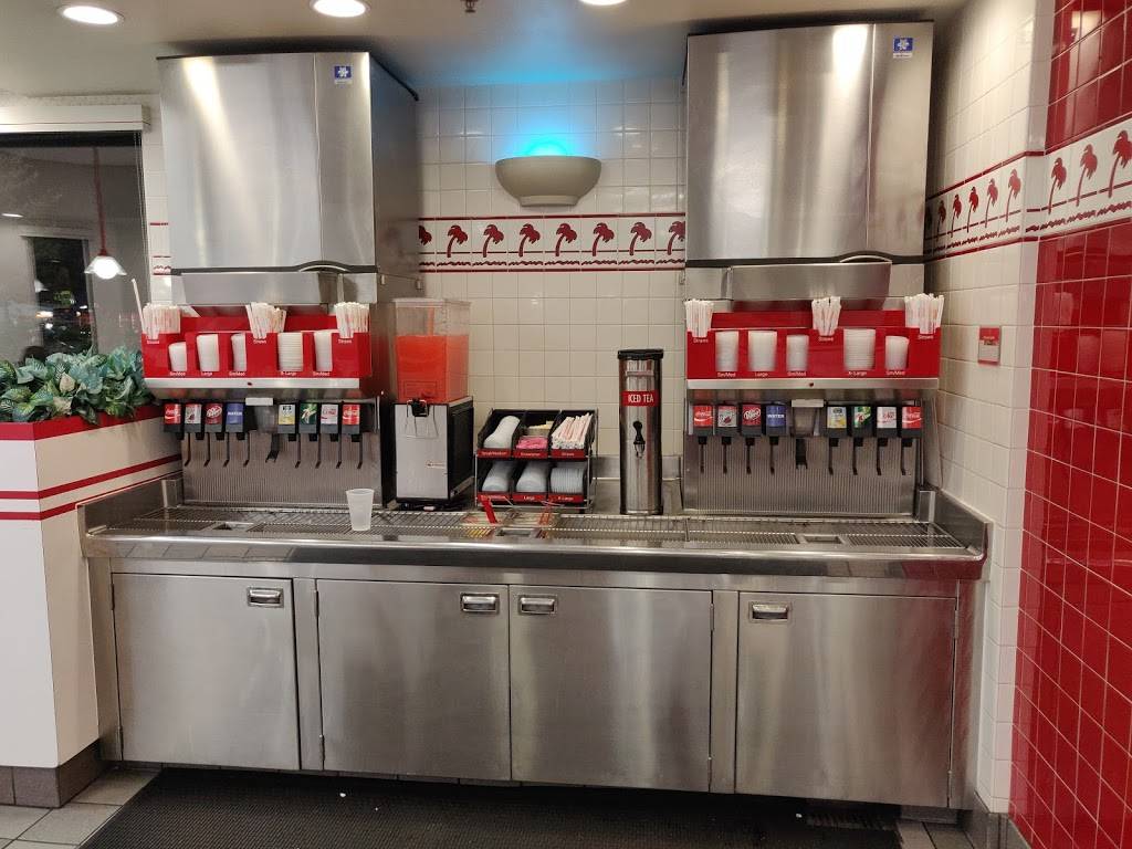 In-N-Out Burger | restaurant | 7785 Jordan Landing Blvd, West Jordan, UT 84084, USA | 8007861000 OR +1 800-786-1000