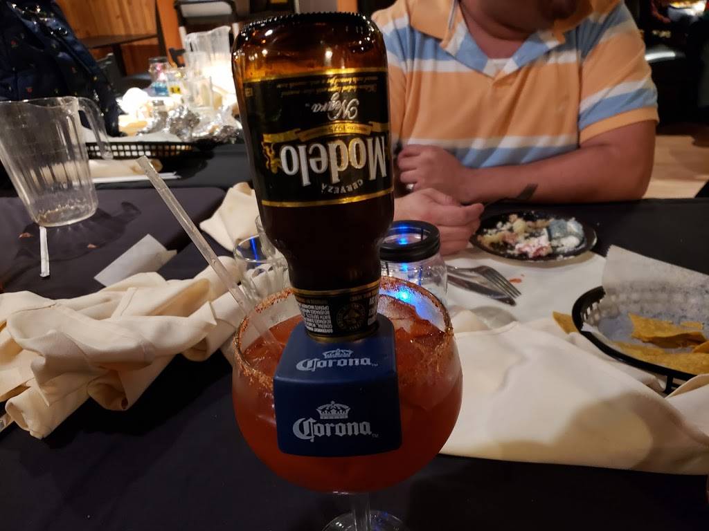 Los Pinchos Latin Cuisine & Lounge | restaurant | 3851 Vincennes Rd, Indianapolis, IN 46268, USA | 3179914578 OR +1 317-991-4578