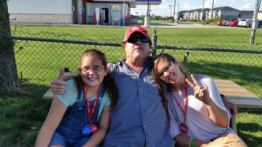 Mugsys Pub And Patio | restaurant | 1040 Hilliard Rome Rd, Columbus, OH 43228, USA | 6148702400 OR +1 614-870-2400