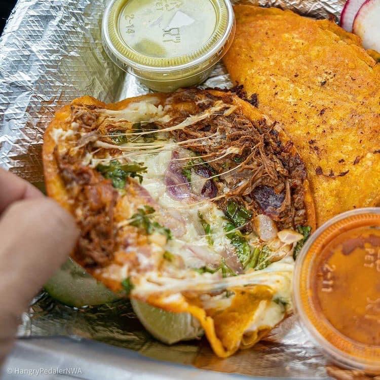 Food Truck De El Chefe | restaurant | 3835 W New Hope Rd, Rogers, AR 72758, USA | 4793191761 OR +1 479-319-1761