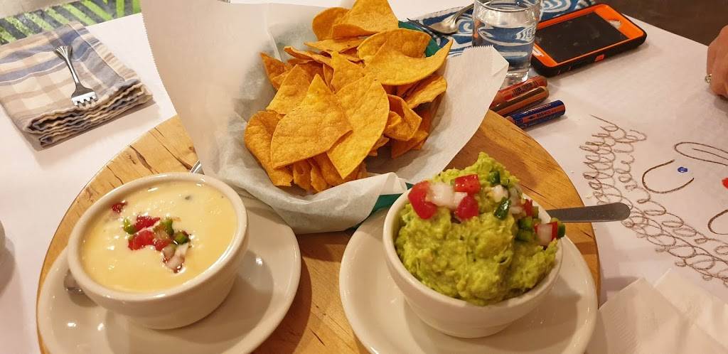 Catty Shack Tex-Mex | restaurant | 1839 Gentilly Blvd, New Orleans, LA 70119, USA | 5043723150 OR +1 504-372-3150