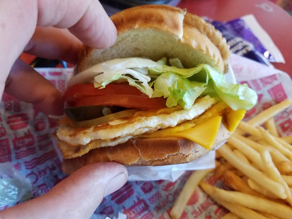 Jack in the Box | restaurant | 18555 Mission Blvd, Hayward, CA 94541, USA | 5103177727 OR +1 510-317-7727