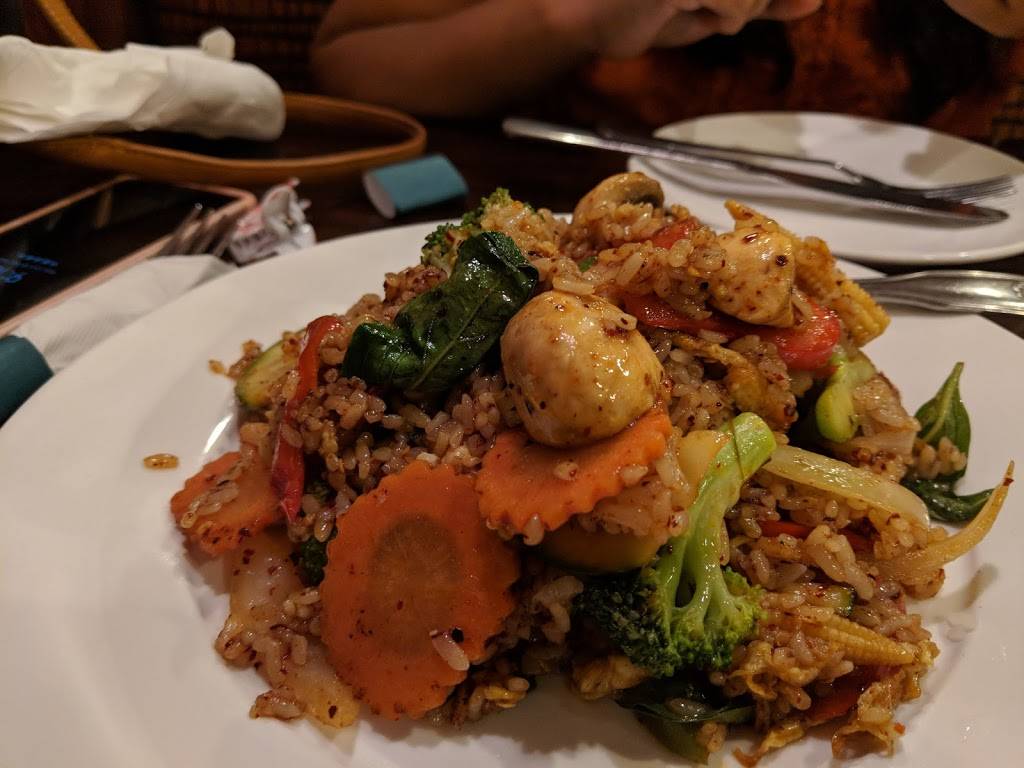 Thai Mango Asian Bistro | restaurant | 2225, 2548 Bethel Rd, Columbus, OH 43220, USA | 6144516864 OR +1 614-451-6864