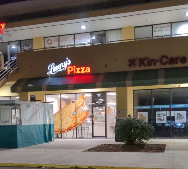 Lennys Pizza | restaurant | 9070 Kimberly Blvd suite 26, Boca Raton, FL 33434, USA | 5617573900 OR +1 561-757-3900