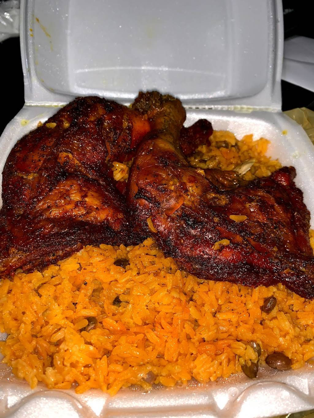 Los Amigos Market | restaurant | 232 High St, Lowell, MA 01852, USA | 9784598374 OR +1 978-459-8374