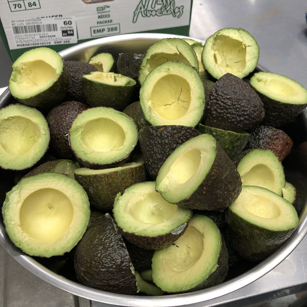 Los Favoritos Taco Shop | restaurant | 5865 W Ray Rd #11, Chandler, AZ 85226, USA | 4809618122 OR +1 480-961-8122