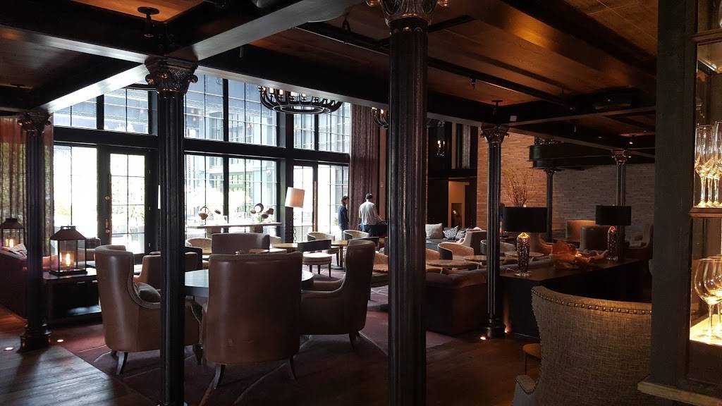 The Point In Fells | restaurant | 1738 Thames St, Baltimore, MD 21231, USA | 4103277264 OR +1 410-327-7264