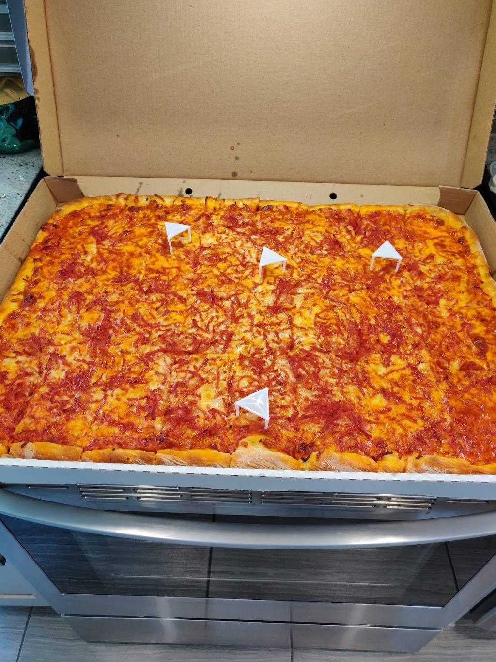 Amloze Pizza | meal takeaway | 1130 Lesperance Rd, Windsor, ON N8N 1X3, Canada | 5197353588 OR +1 519-735-3588