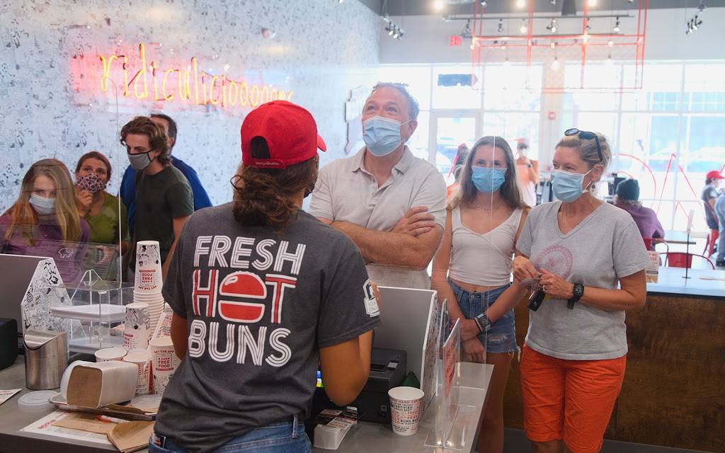 MOOYAH Burgers, Fries & Shakes | restaurant | 1919 Boston Post Rd Suite 210, Guilford, CT 06437, USA | 2035335279 OR +1 203-533-5279