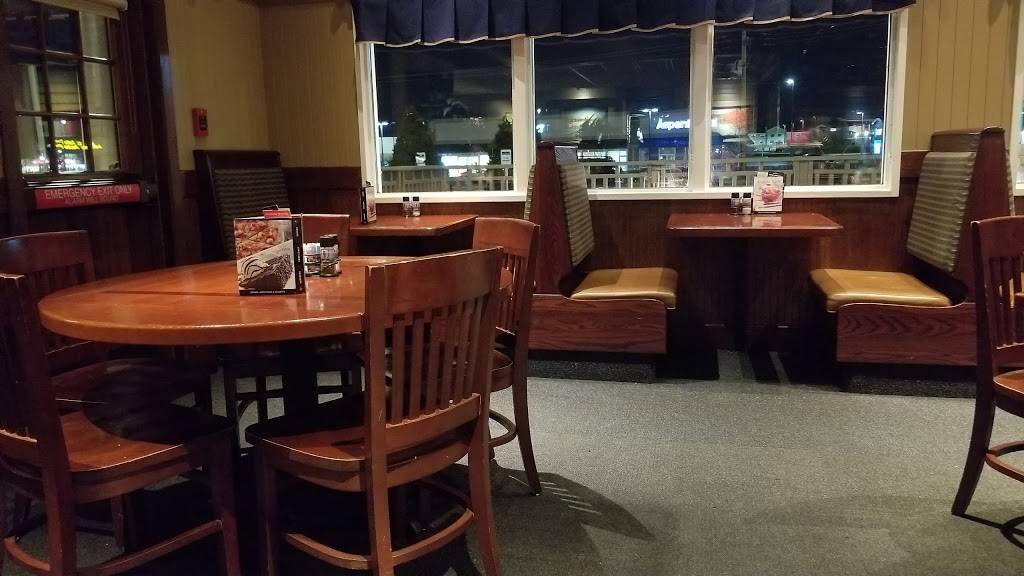 Red Lobster | restaurant | 1901 N Prospect Ave, Champaign, IL 61822, USA | 2173552577 OR +1 217-355-2577