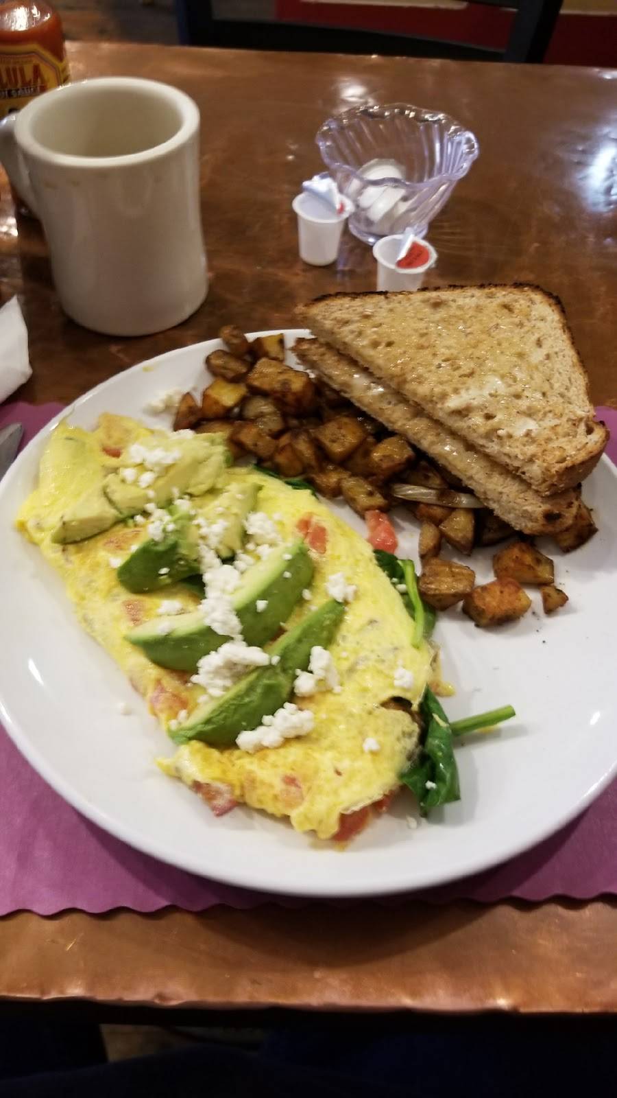 Corner Cafe | restaurant | 2000 Ocean St, Marshfield, MA 02050, USA | 7818378150 OR +1 781-837-8150