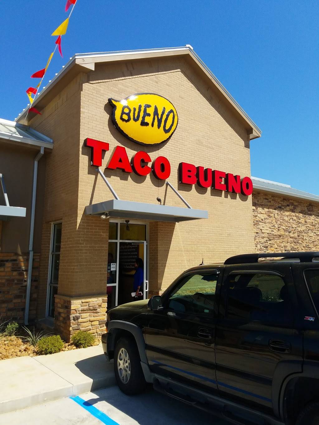 Taco Bueno | restaurant | 4500 Long Prairie Rd, Flower Mound, TX 75028, USA | 4692934452 OR +1 469-293-4452