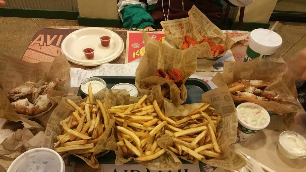 Wingstop | restaurant | 3057 N Pulaski Rd, 59, Chicago, IL 60641, USA | 7736471755 OR +1 773-647-1755