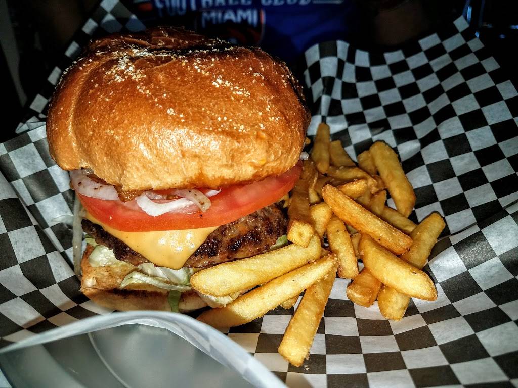 Rock That Burger | restaurant | 7138 SW 117th Ave, Miami, FL 33183, USA | 3052792110 OR +1 305-279-2110
