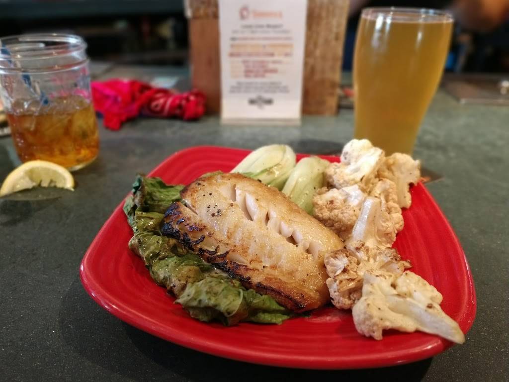 Throwback Brewery | restaurant | 7 Hobbs Rd, North Hampton, NH 03862, USA | 6033792317 OR +1 603-379-2317