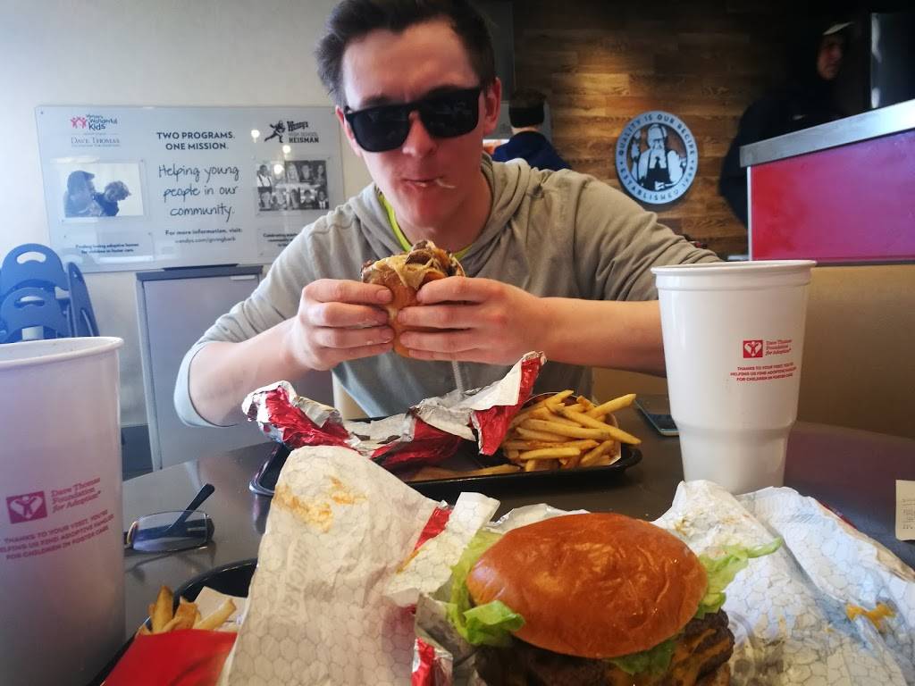 Wendys | restaurant | 3943 N Harlem Ave, Chicago, IL 60634, USA | 7734817971 OR +1 773-481-7971