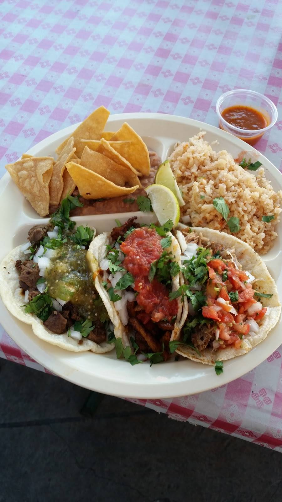 Pinches Tacos | restaurant | 8200 Sunset Blvd, Los Angeles, CA 90046, USA | 3236500614 OR +1 323-650-0614