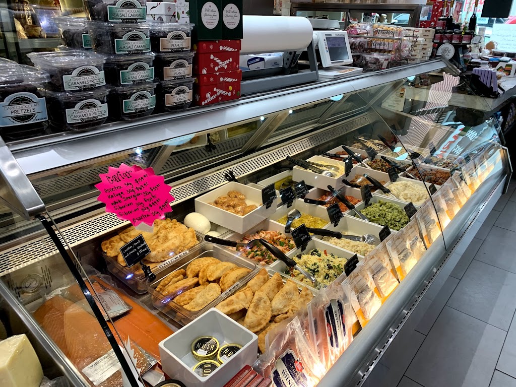 Mr. Vinos Cucina | restaurant | 7103 Austin St, Queens, NY 11375, USA | 7185758466 OR +1 718-575-8466