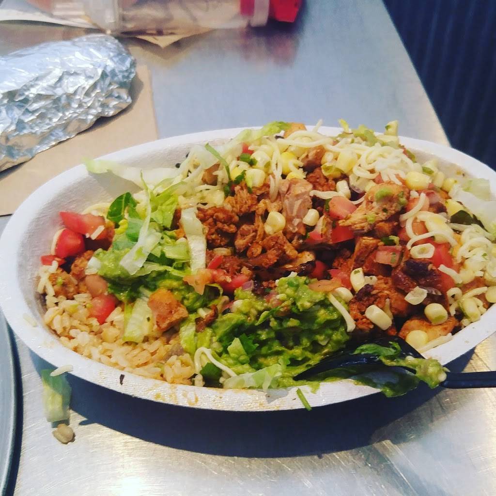 Chipotle Mexican Grill | restaurant | 5880 W Thunderbird Rd #1, Glendale, AZ 85306, USA | 6025042776 OR +1 602-504-2776